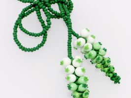 Weiß-grüne Beeren, verlaufend, lang | Offene Enden zum Knoten, Glas, Stahlseil