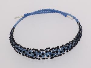 Plättchenwurm blau-schwarz/ Glas Stahlseil Silber/1301016-21