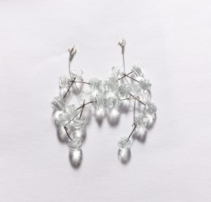 gewickelte Kugeln Ohrstecker/ Wippe, Glas, Stahlseil, Silber/ 0801051-24