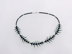 Blattadern schwarz grün /Glas Stahlseil, Silber/    1201078-25